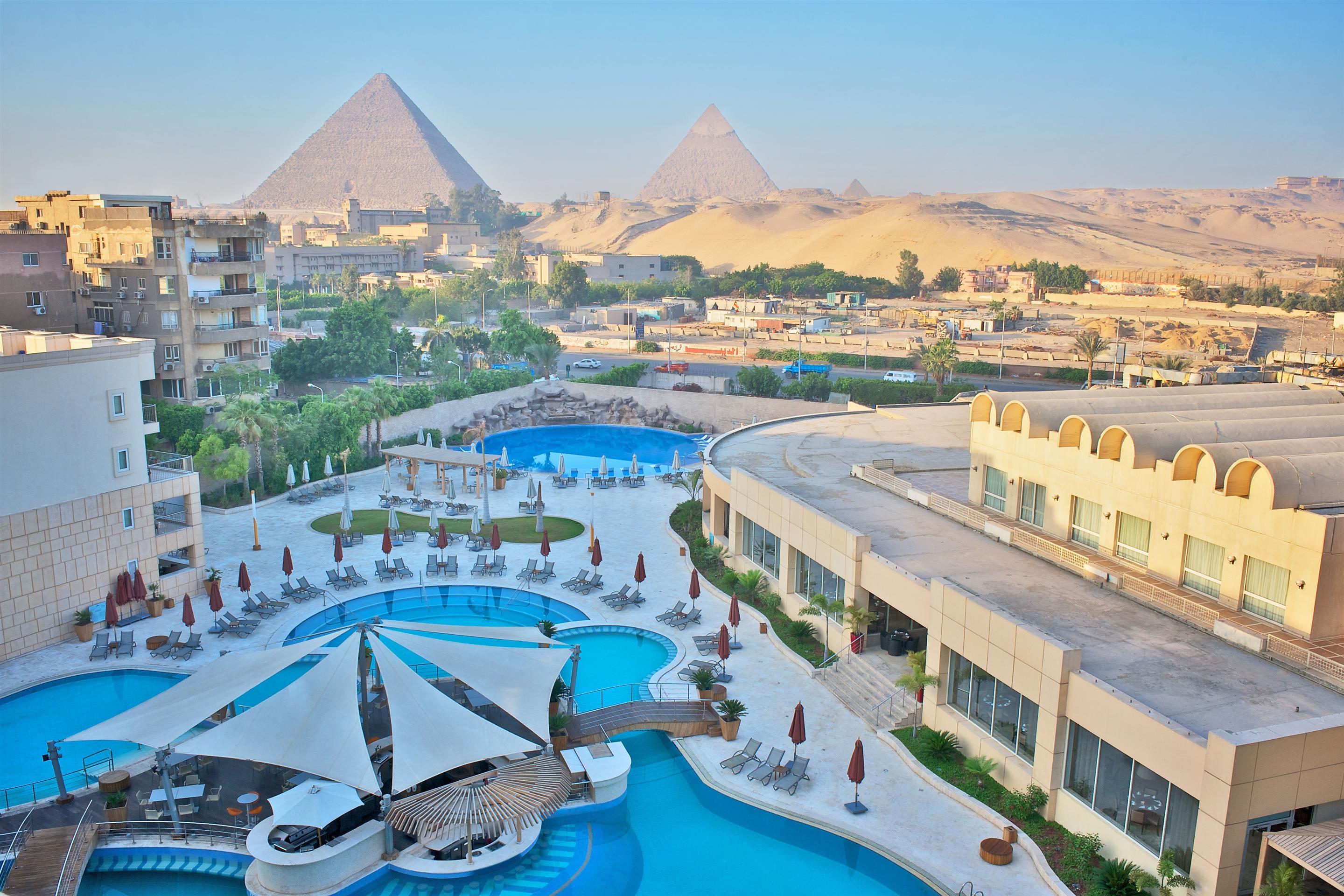 Le Meridien Pyramids Hotel & Spa Giza Zewnętrze zdjęcie